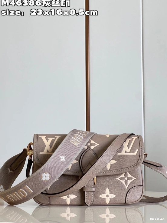 Rep ladies Diane Nano VUITTON LOUIS 0807